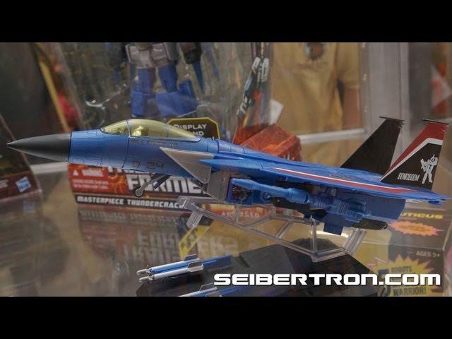 Hasbro's Transformers MASTERPIECE Optimus Prime + Thundercracker at SDCC 2012 - Seibertron.com