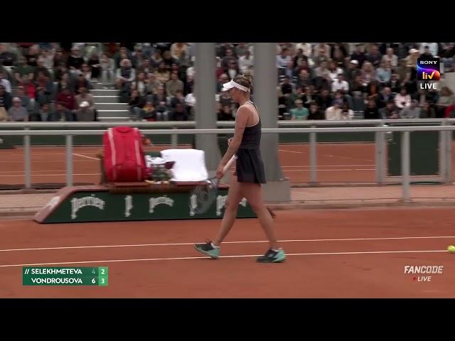 Oksana Selekhmeteva vs Marketa Vondrousova | Roland Garros 2025 | Round 1 | Highlights