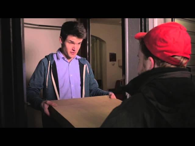 Amazing! Customer Surprises Hardworking Pizza Delivery Driver With His Own Pizza