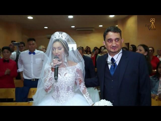 Novia camina al altar cantando YESHUA " IMPRESIONANTE" | FaliVisual Films 698964865