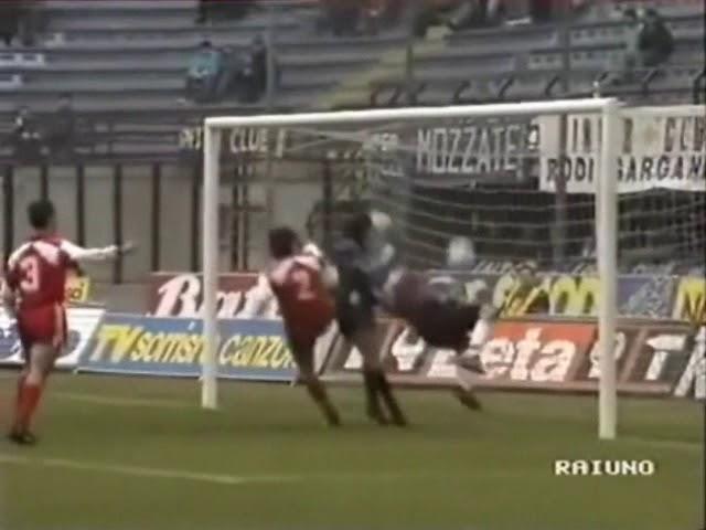 Alberga Giuseppe Pali dal 1990 al 1996 - Bari