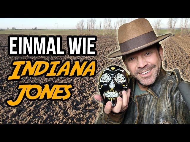 An ADVENTURE like INDIANA JONES! We discover a lost civilization!