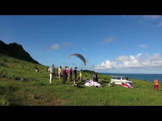 しびたフライト Paraglider flight in Shibita Ishigaki Okinawa Japan