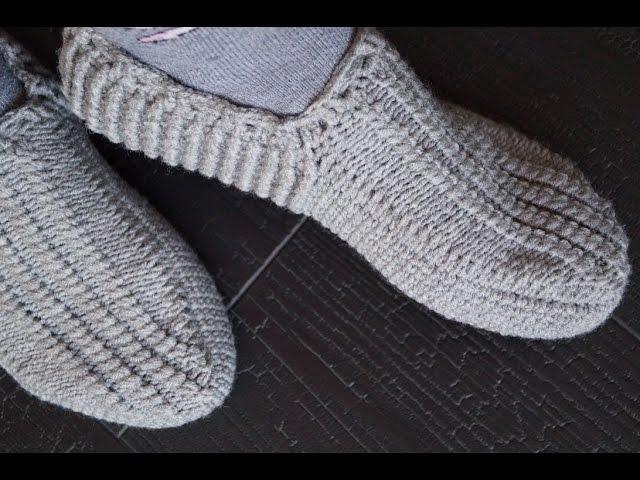 Как связать домашние тапочки  на готовой стельке (крючок и спицы)