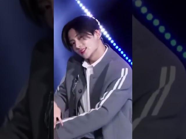 LEO AND SANGWON CUT // BOYS PLANET 2 SIGNAL SONG HOLA SOLAR  #boysplanet2 #mnet #traineea