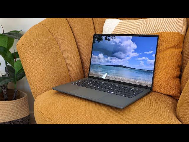 ASUS Zenbook A14 Unboxing & Hands-On First Look! #CES2025