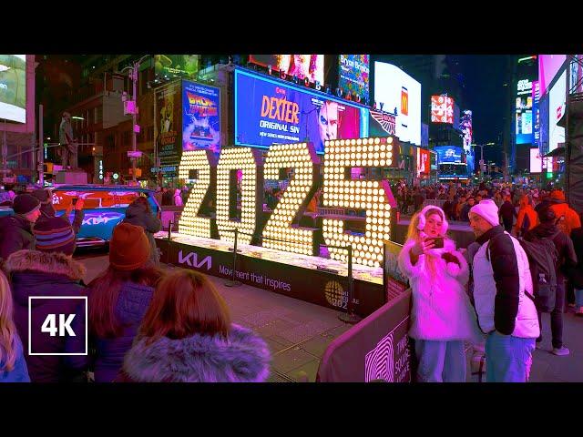 NEW YORK Holiday Season   Night Walk in Manhattan Walking Tour 4K