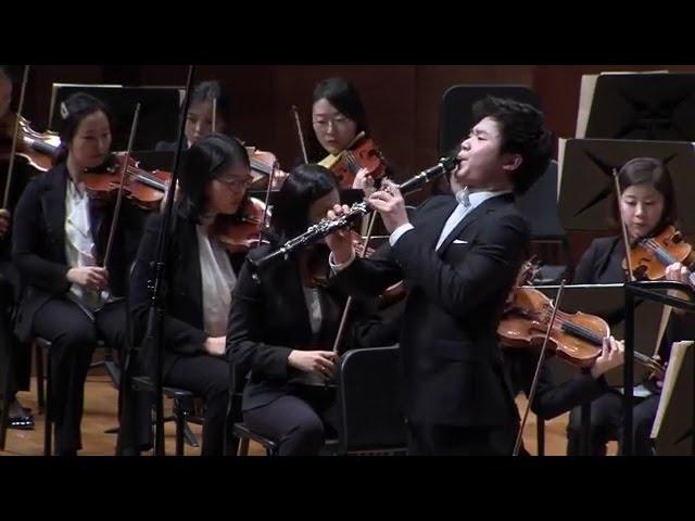 Han Kim plays C.Nielsen Clarinet Concerto, Op.57