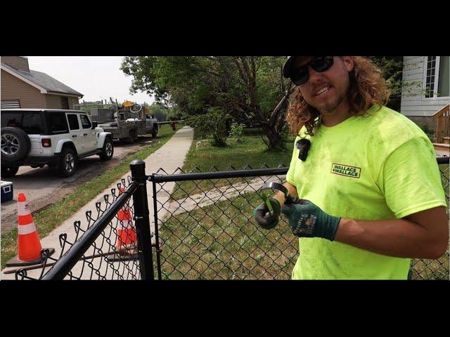 DIY Chain Link Video 5: Mesh Installation