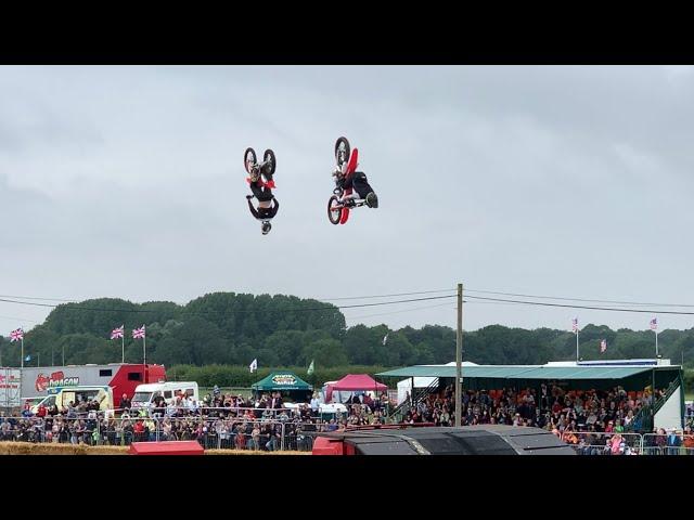 BROKE FMX in slo mo