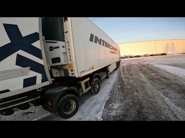 Ce înseamnă MUNCA unui ȘOFER️CAMION DE 64 TONE️iarna pe Zăpadă #bigtruck #work #truckvlog #vlog