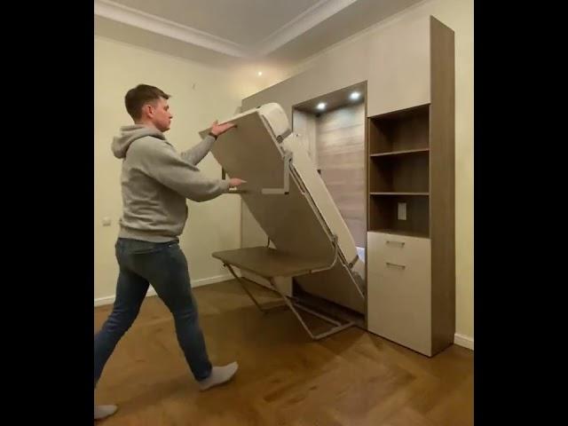 Вертикальная шкаф-кровать трансформер со столом