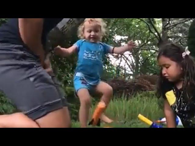 Adorable kid unintentionally hurts her father