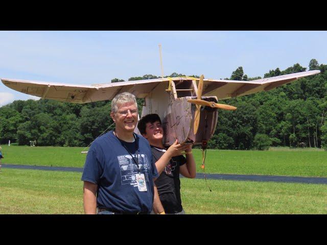 The GIANT Flying Purple Foam People Eater Flite Fest 2025 Day 2