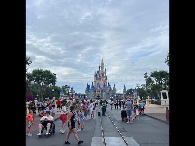 WDW Fan Zone Show #508 – The Best Time To Take A Spontaneous Last Minute Trip To Walt Disney World