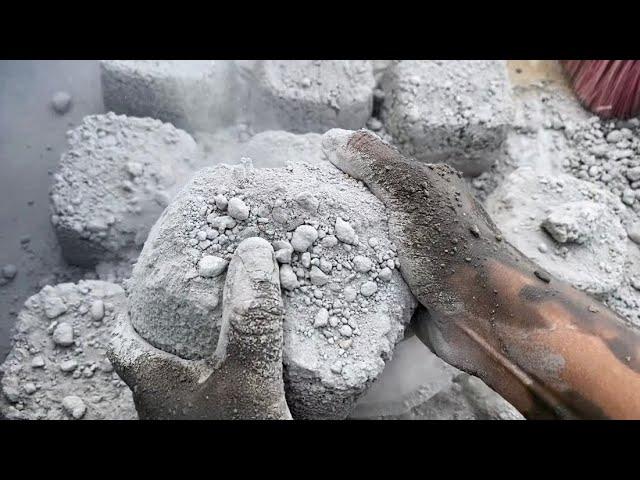 ASMR| Crunchy Stoney Sand Cement Dry Crumbles Compilation | End is About Dust Play  #satisfying