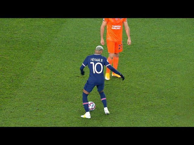 Neymar is simply INCREDIBLE! 