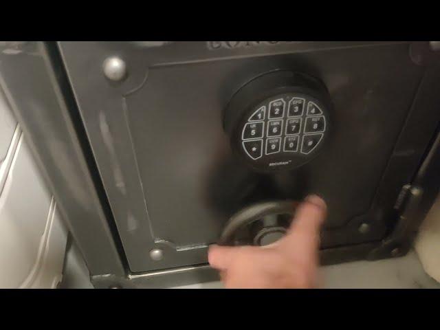 Ultimate Home & Office Security: Longhorn Gun Safe by Rhino Metals Review