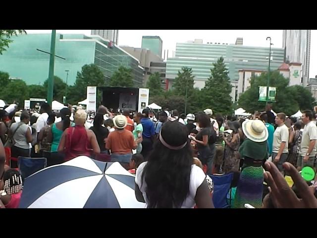 Micah Stampley  live at Centennial Park 2014 in Atlanta, Ga. JLT Productions/1Love.jlt.PEACE