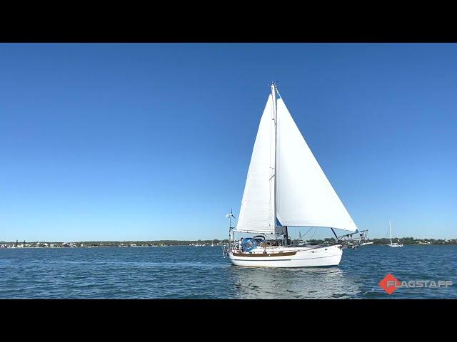 Hans Christian 33 "The Pearl" sailing in Brisbane - For sale with Flagstaff Marine..