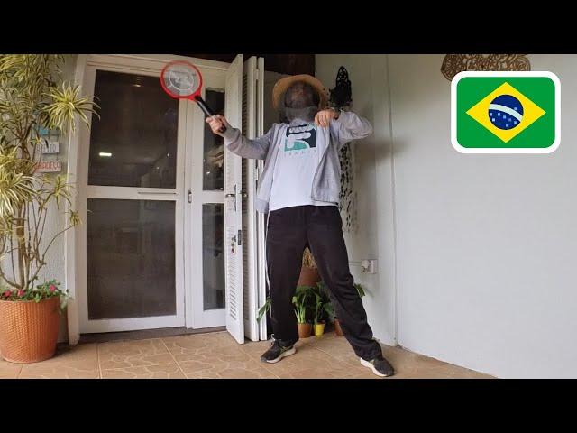 Swedish Man Versus Brazilian Mosquitoes!