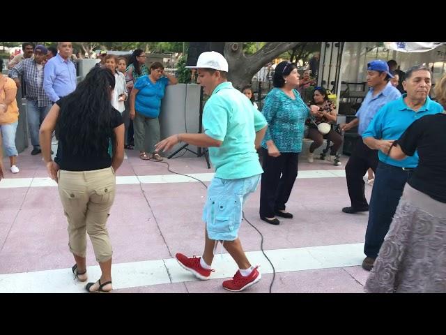 Plaza de Armas. Torreón Coahuila. Tardeada "Cumbia Sampuesana"