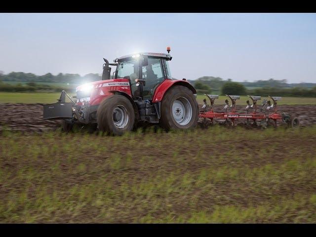 Massey Ferguson 7618 with Vogel & Noot Plough
