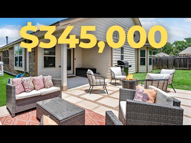 Tour a beautiful less than $350,000 Spring Texas home | 7415 Mustang Hill Lane