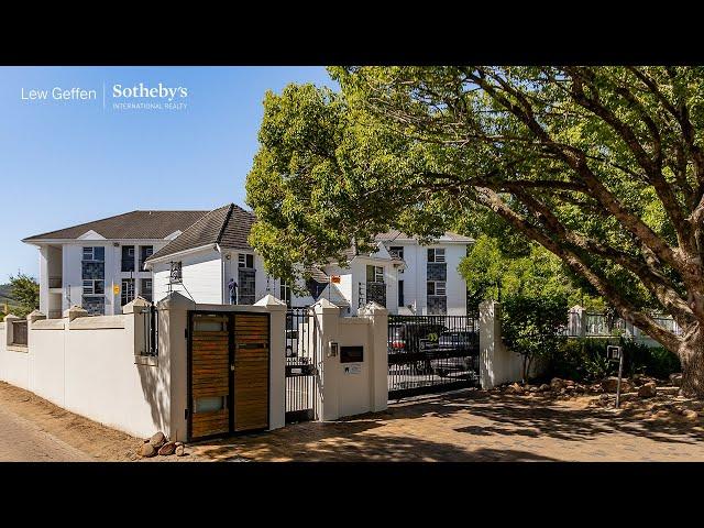 Walk to Campus | Lew Geffen Sotheby's International Realty