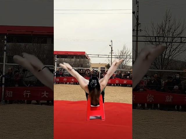 거리 공연 Ten years of practice to perform 1 minute on stage #shorts #performer