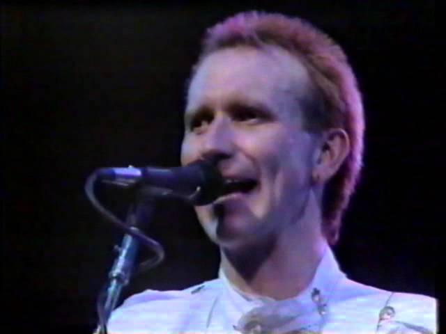 Men At Work – US Festival 1983 – Who Can It Be Now? / It’s a Mistake / B. Good Johnny