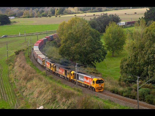 KiwiRail's DL class at full noise (HD)