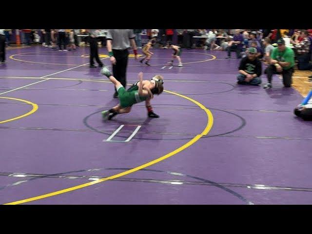 Unbelievable 6 year old wrestler