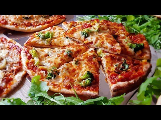 Das Pizzabackblech im Tandoor Backofen anbrennen [ die Pizza im Tandoor Backofen backen]