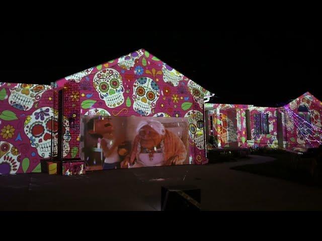 3 Projector Setup - Halloween House Projection Mapping Display Example