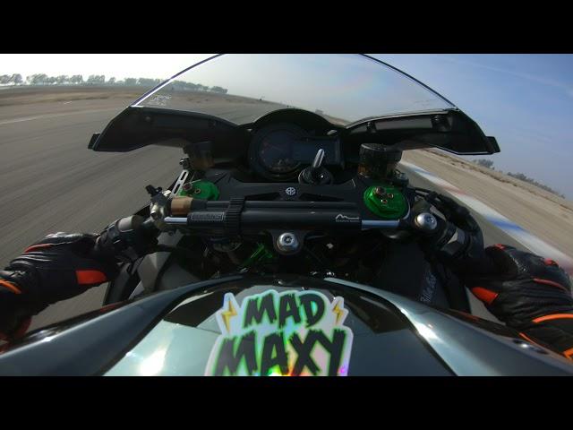 Ninja H2 Buttonwillow Racetrack - Group B - Session 1 #MaxyDaily