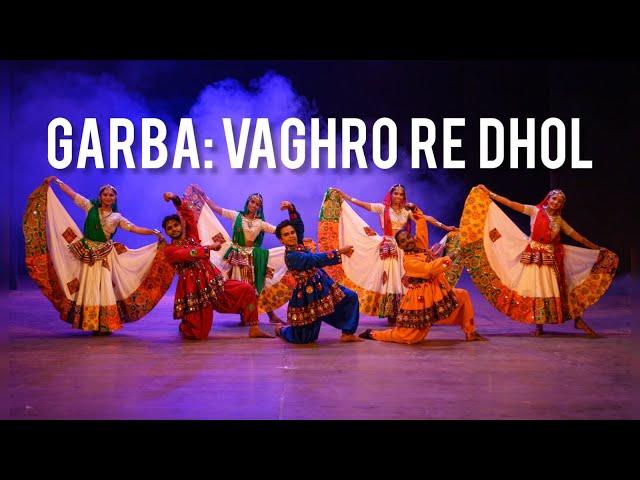 Folk Dance Performance (Garba) by Etram : Vaghro re dhol | Hellaro