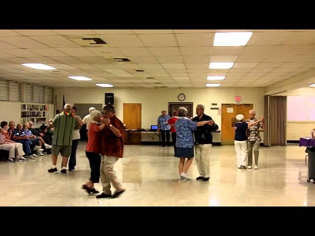 Round Dance Waltz - Spinning Wheel