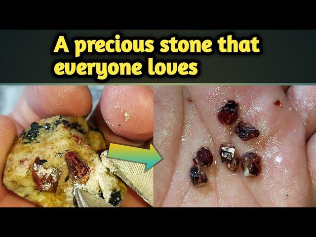 How to find gem quality zircon | Easy way to separate zircon from rock