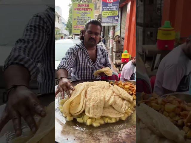 Aloo wale Chole Kulche| India Street Food Shorts | YourBrownFoodie #shorts #shortsfeed