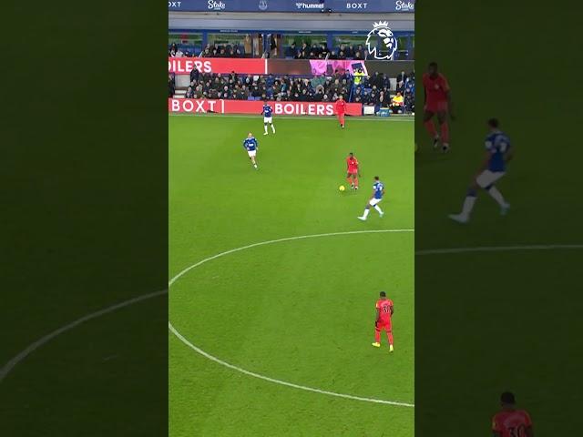 Caicedo pass. Mitoma dribble & finish!