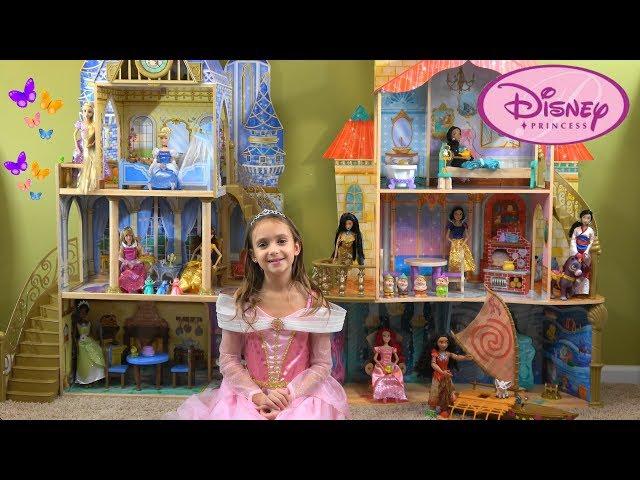 Princess Aurora Opens Magnificent Disney Princess Set: Cinderella Castle and Under the Sea Castle