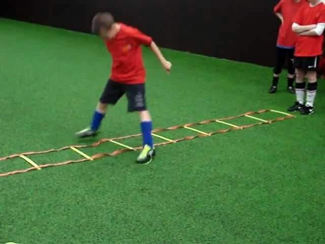 Football training by David Sullivan of Stockport Football Academy Football training - Video 5