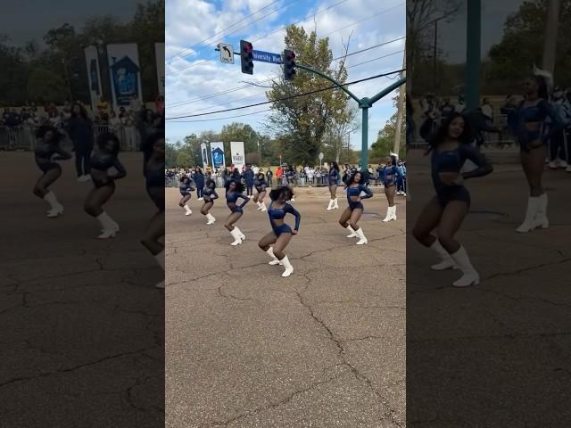 “Prancing J-Settes” Jackson State Sonic Boom of the South 🩵🩵🩵
