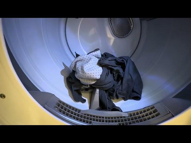 How to Sanitize Clothes Inside of a Dryer