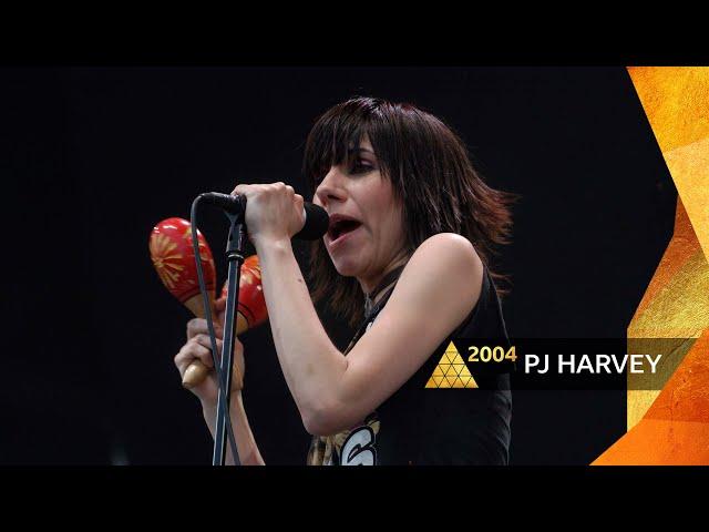 PJ Harvey - Good Fortune (Glastonbury 2004)