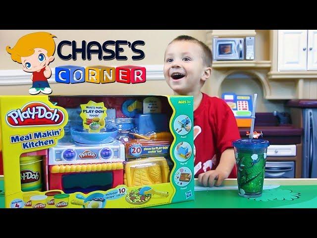 Chase's Corner: Playdoh Meal Time Kitchen Pretend Play Food Review (#1) | DOH MUCH FUN