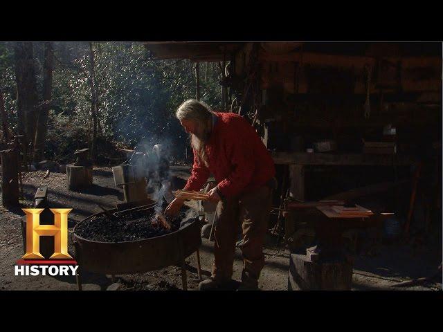 Mountain Men: Bonus: Eustace Forges a Latch (S5, E3) | History