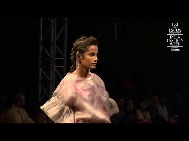 SS 2019-20 Show Video LMIFW