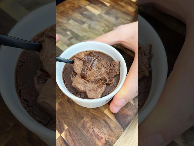 High Protein Schoko Lava Cake mit 23g Eiweiß